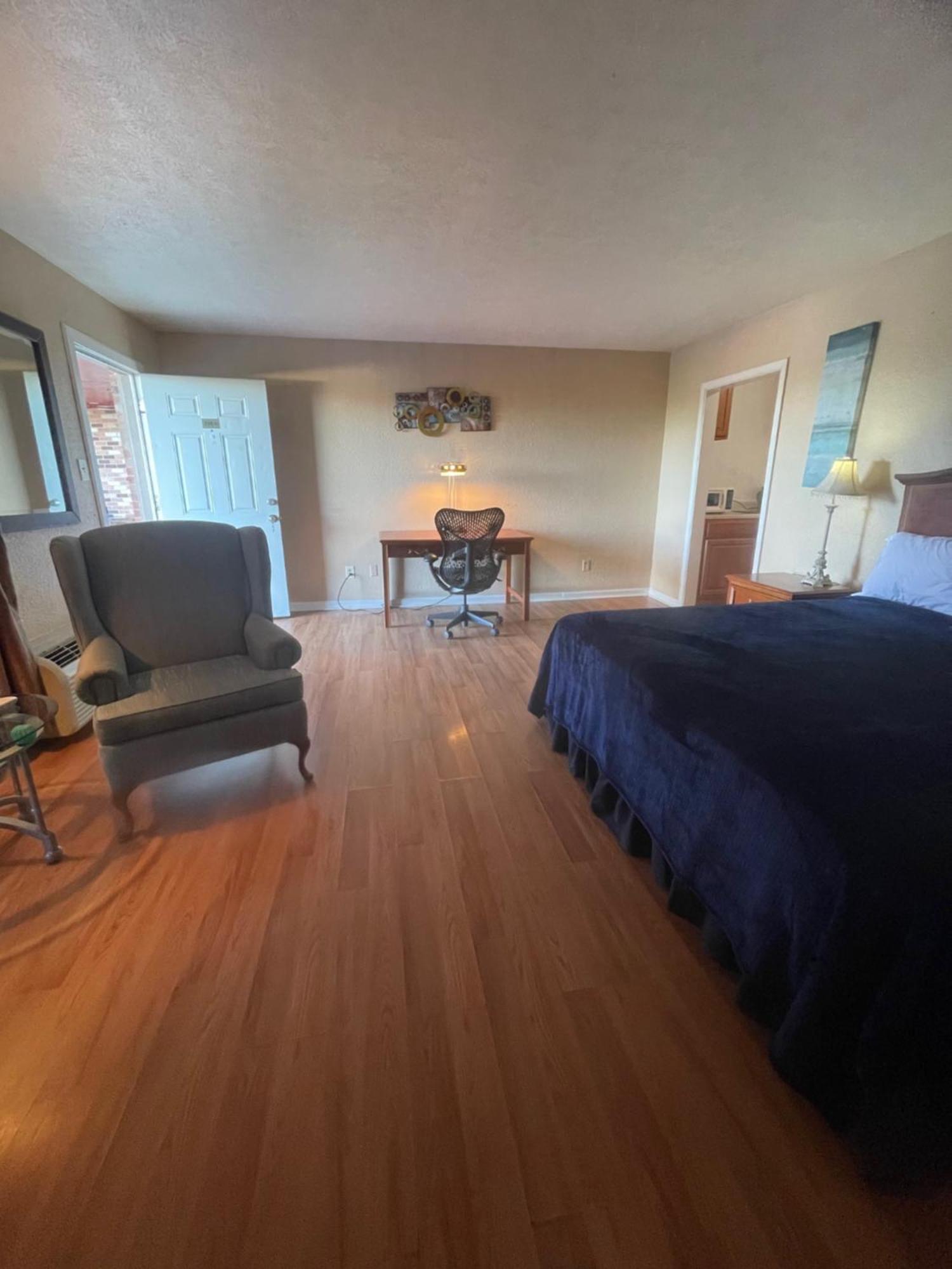 Ans Inn & Suites Winchester Esterno foto
