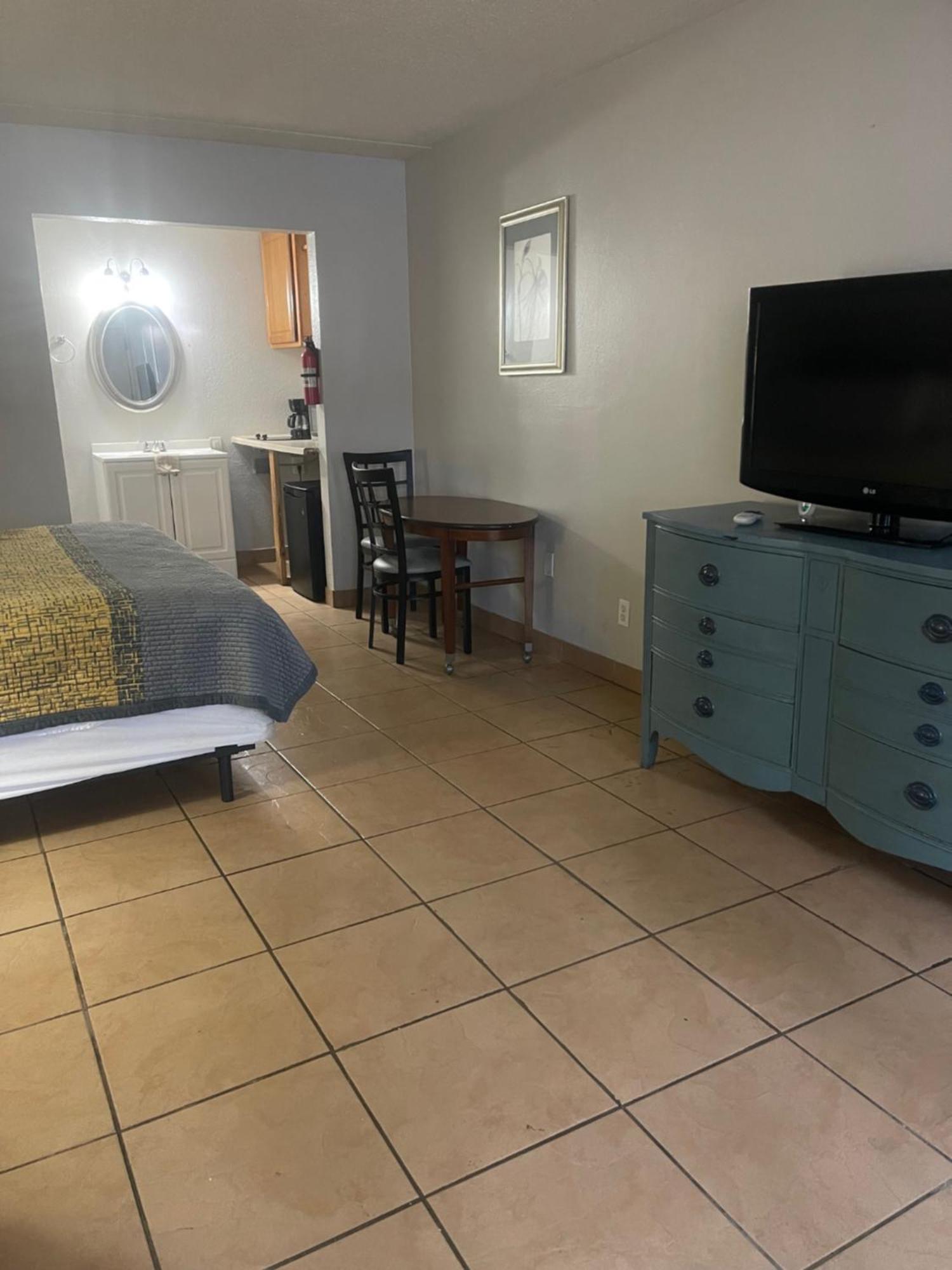 Ans Inn & Suites Winchester Esterno foto